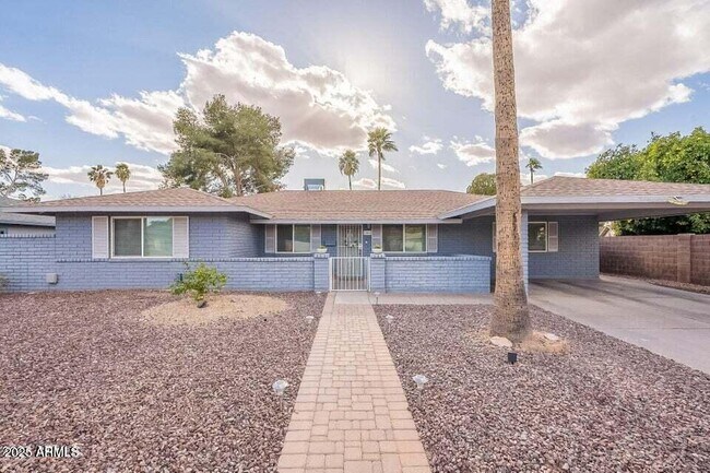 Primary Photo - 10844 N 37th St