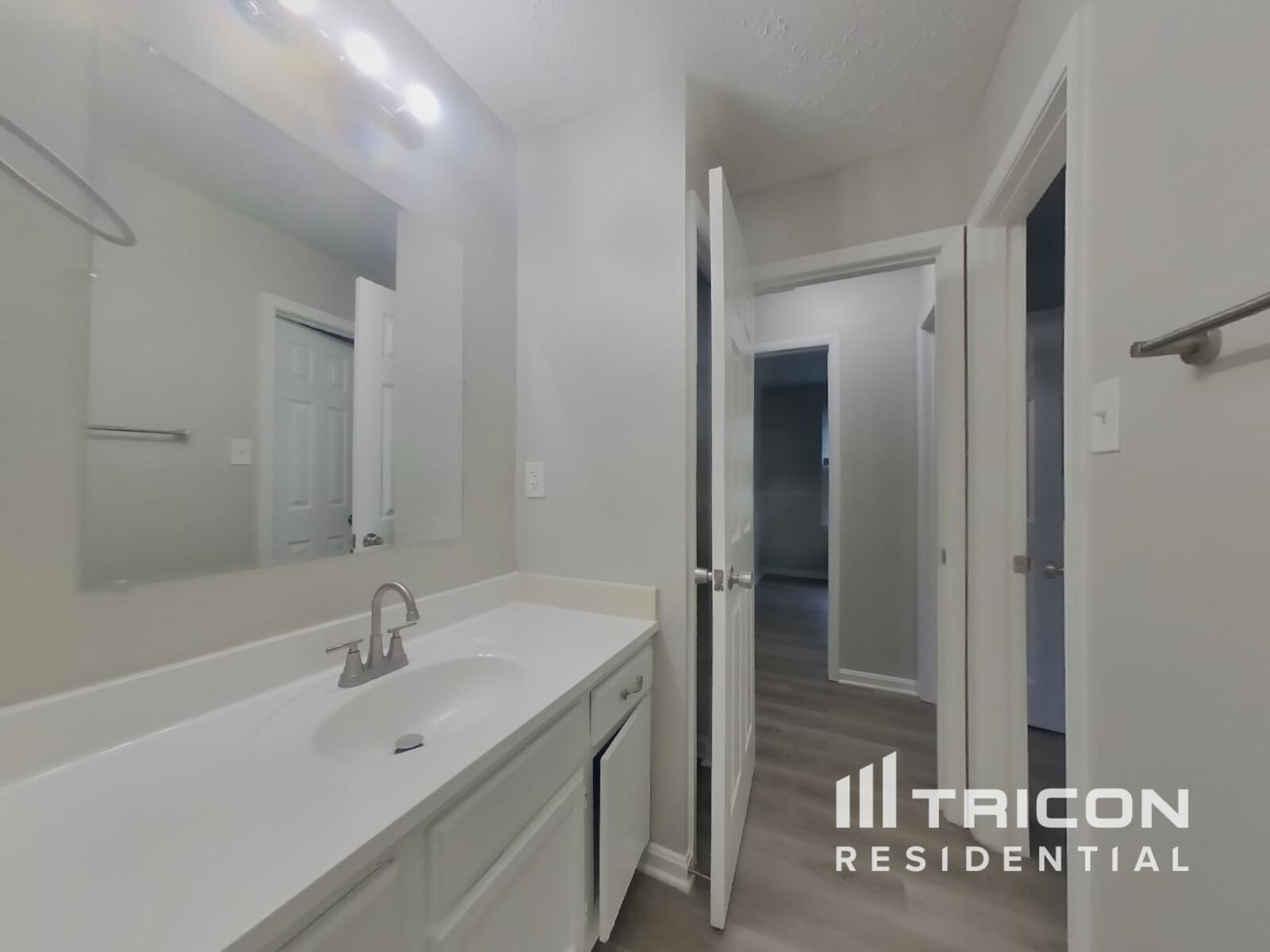 Building Photo - 4111 Lancaster Cir