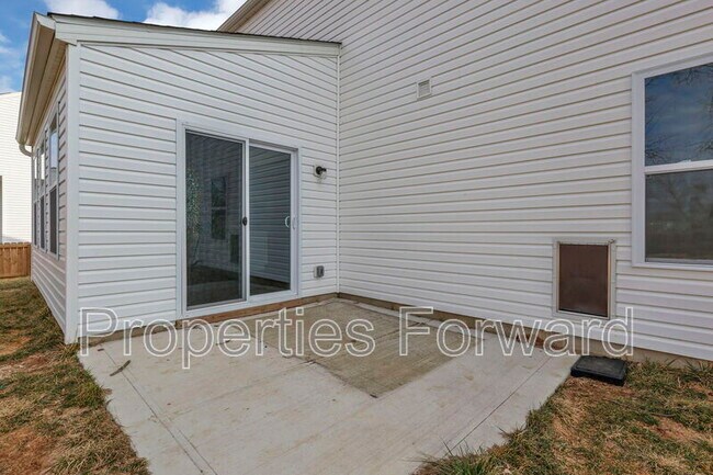 Building Photo - 21 Thurber Rd