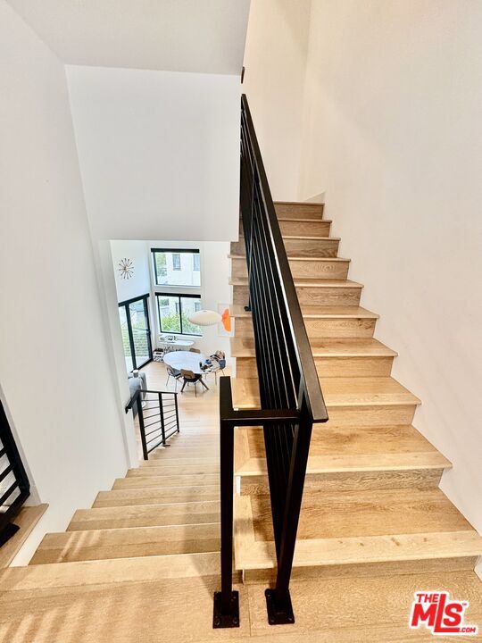 Building Photo - 2406 Glendale Ct