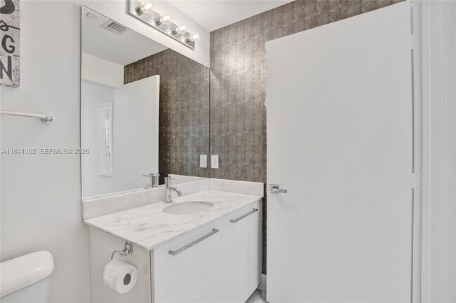 Building Photo - 888 Biscayne Blvd