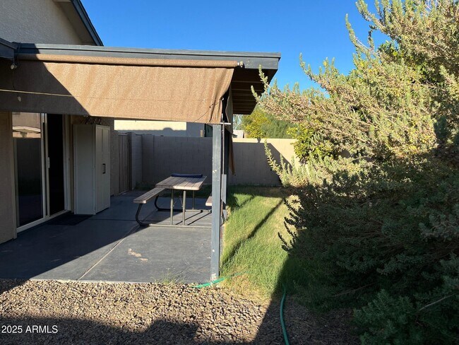 Building Photo - 6459 W Golden Ln