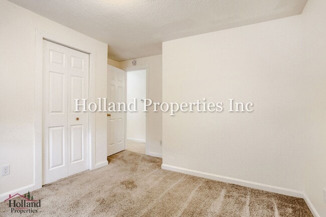 Building Photo - 13178 SW Tamera Ln