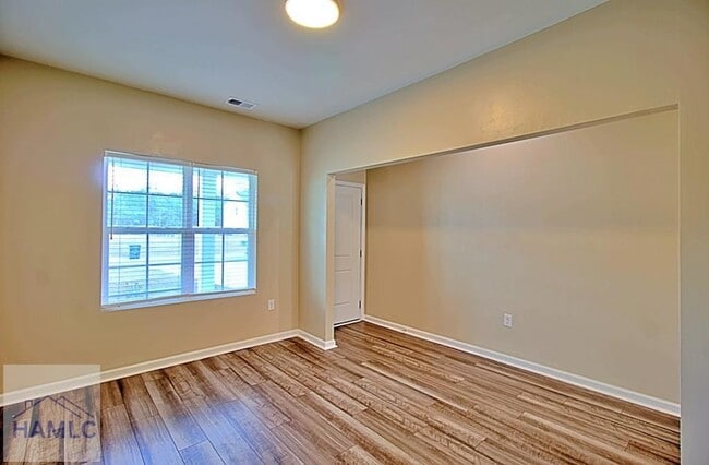 Building Photo - 224 Enclave Wy