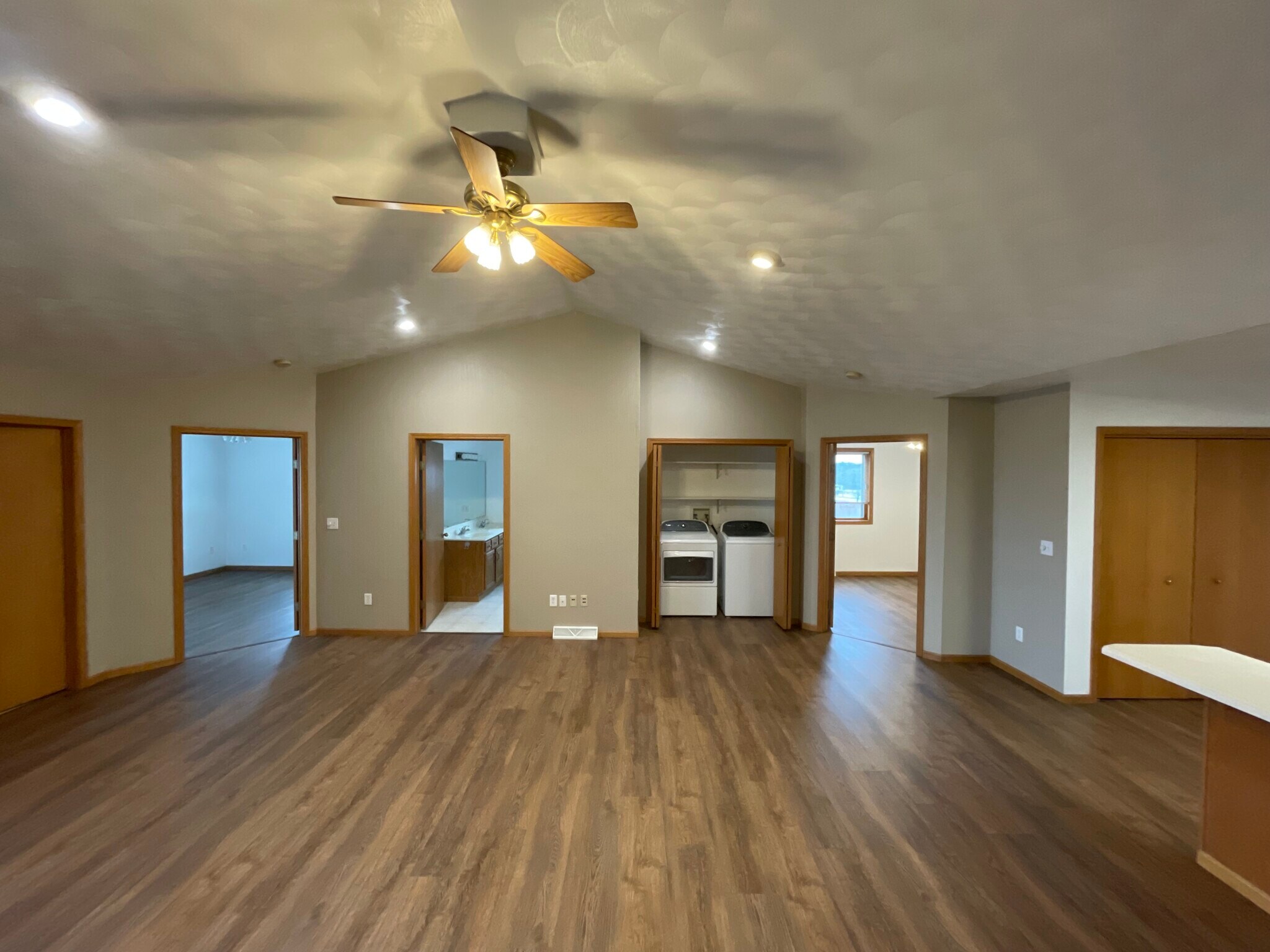 living room - 1500 Packers Ct