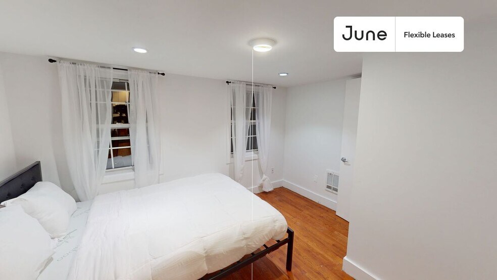 Building Photo - 255 Evergreen