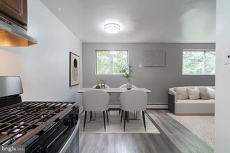 Building Photo - 4616 Leiper St