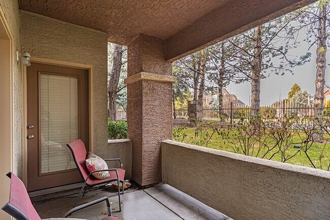 Building Photo - Tanamera One bedroom Unit Available