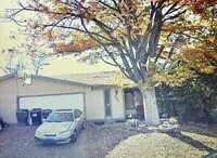 Building Photo - 4904 Summerwood