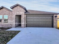 Building Photo - 104 E Sunbelt Ct