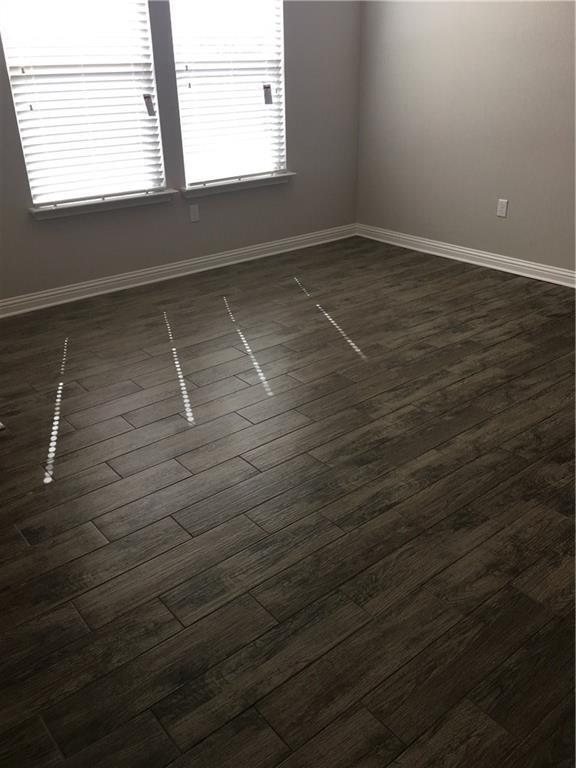 Building Photo - 9402 Privet Dr