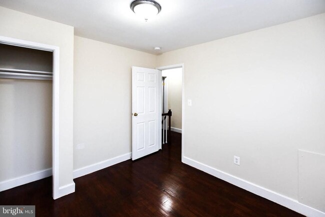 Building Photo - 4773 Elison Ave