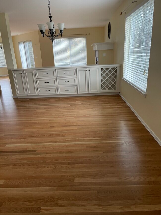 Building Photo - 15407 36th Dr SE