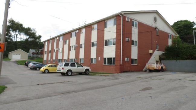 Exterior Photo - Mount Vernon Gardens Apartments