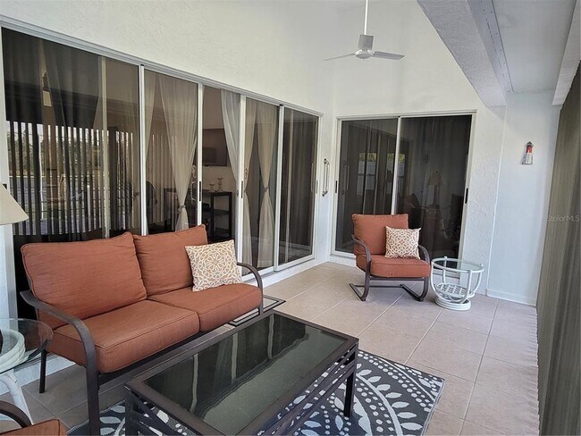 Building Photo - 14277 Palm Terrace