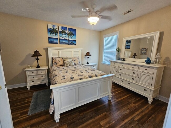 Building Photo - Carolina Yacht Landing