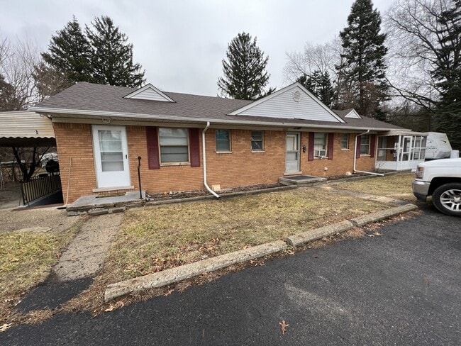 Primary Photo - 12071 Schultz St