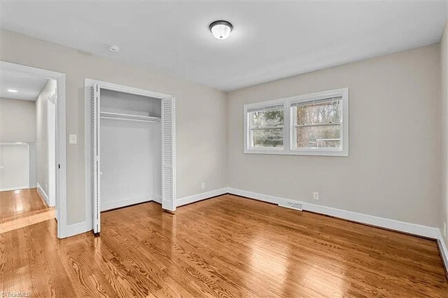 Building Photo - Earn Wealth While Leasing - Like a Homeowner - Lease to Own