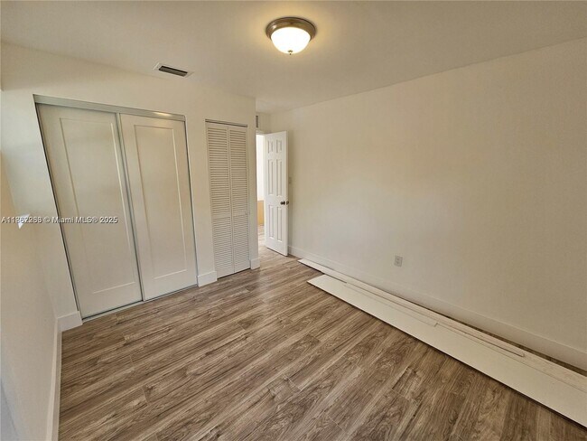 Building Photo - 11714 NW 3rd Ave