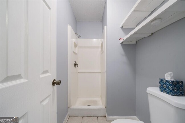 Building Photo - 3599 Woodbriar Cir