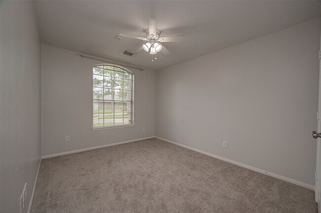 Building Photo - 2802 Burgess Hill Ct