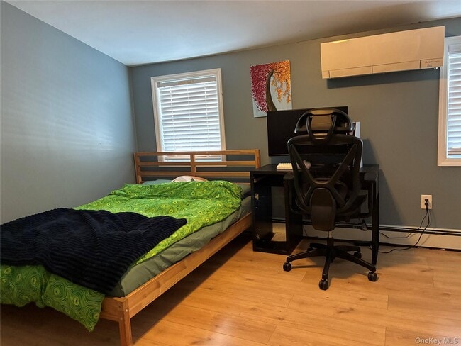 Building Photo - 65 Morning Glory Rd