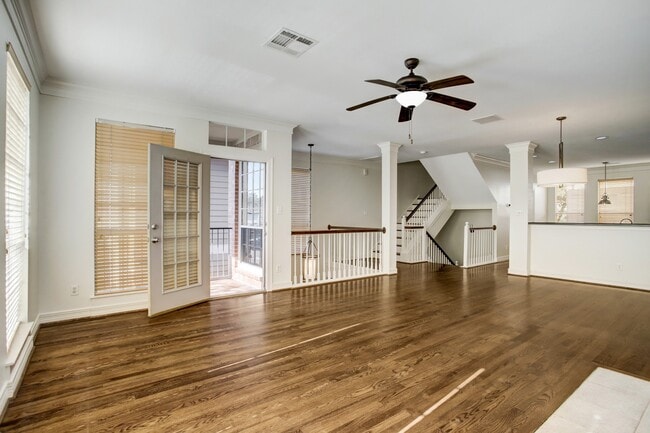 Building Photo - 1804 Colquitt St