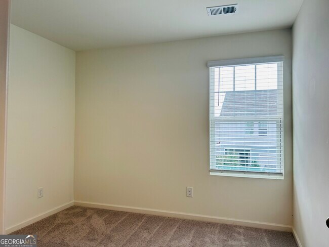 Building Photo - 307 Aldgate Wy