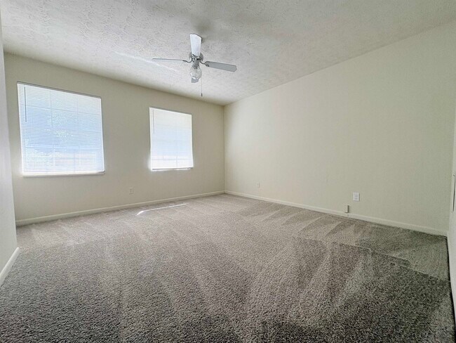 Building Photo - 1734 Hartsfield Rd