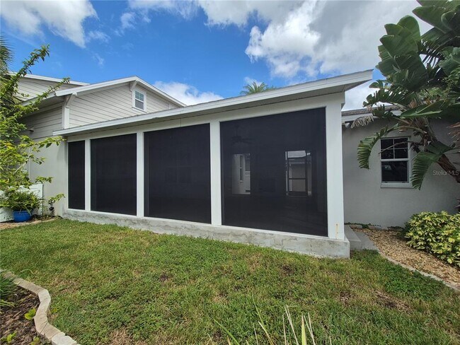 Building Photo - 3444 Cowart St