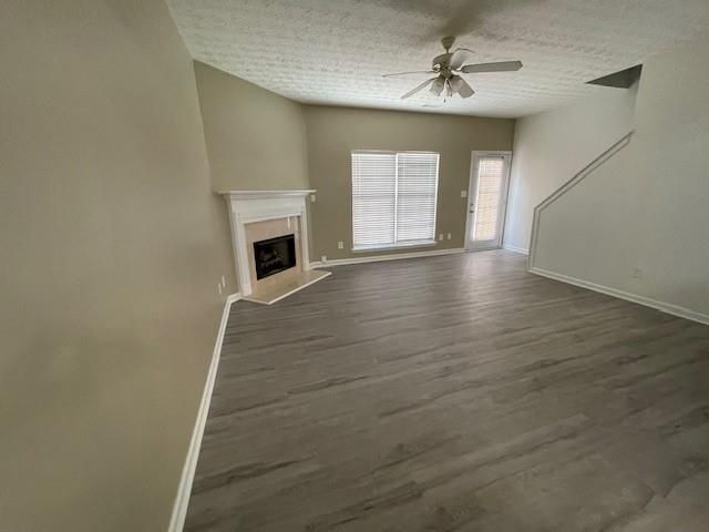 Building Photo - 1530 Viero Dr