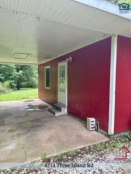 Building Photo - 4713 3 Island Rd