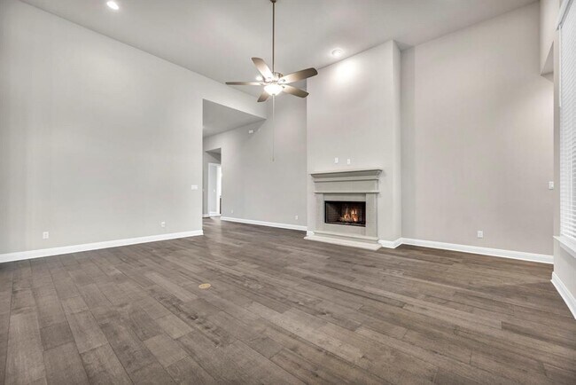 Building Photo - 272 Wellborn Rd