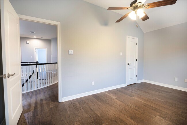Building Photo - 5506 Maybrook Park Ln