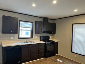 Building Photo - 3519 Loveside Terrace