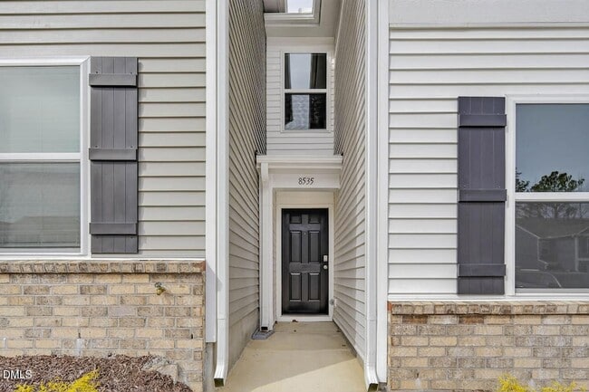 Building Photo - 8535 Beckett Chase Wy