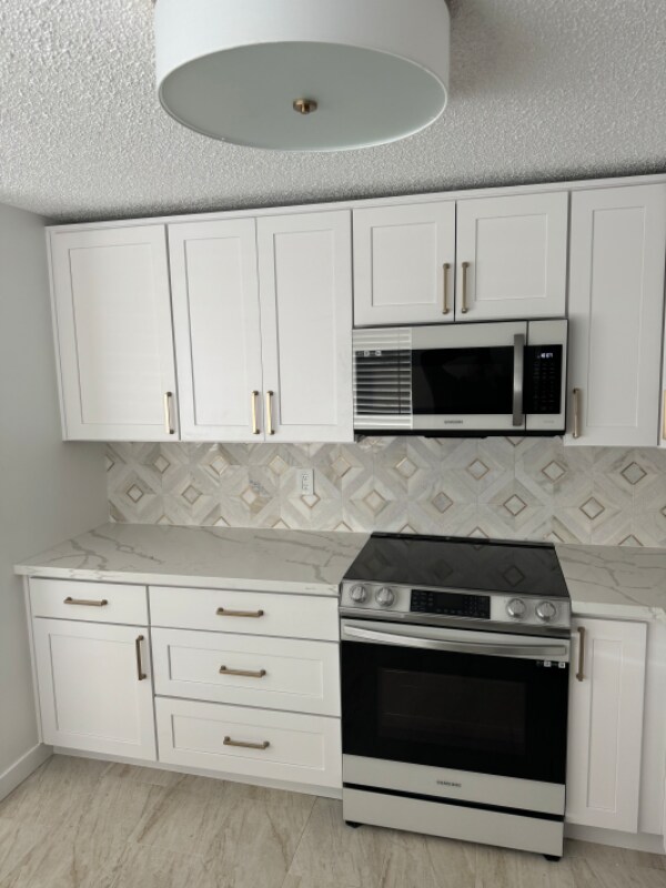Building Photo - 507 Grinnell Ave SW