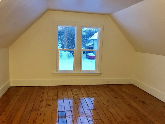 Bedroom 2 - 123 W 14th St