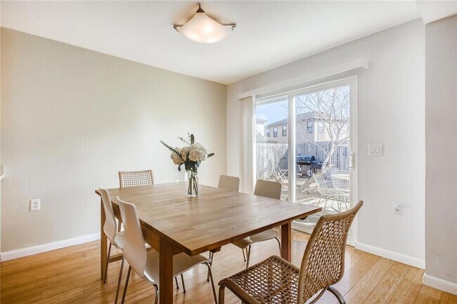 Building Photo - 8813 Winter Haven Rd