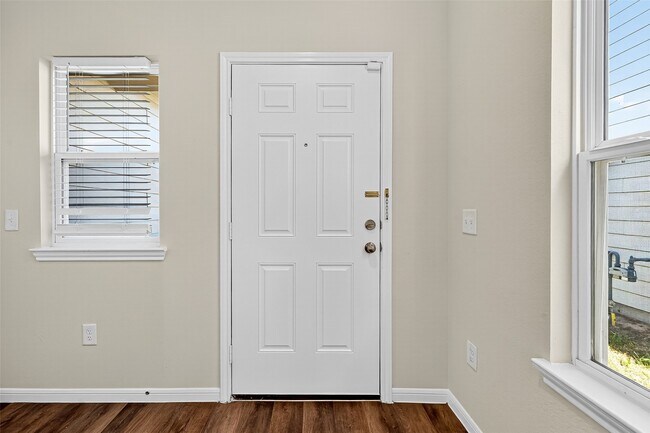 Building Photo - 4707 Prairie Chase Dr