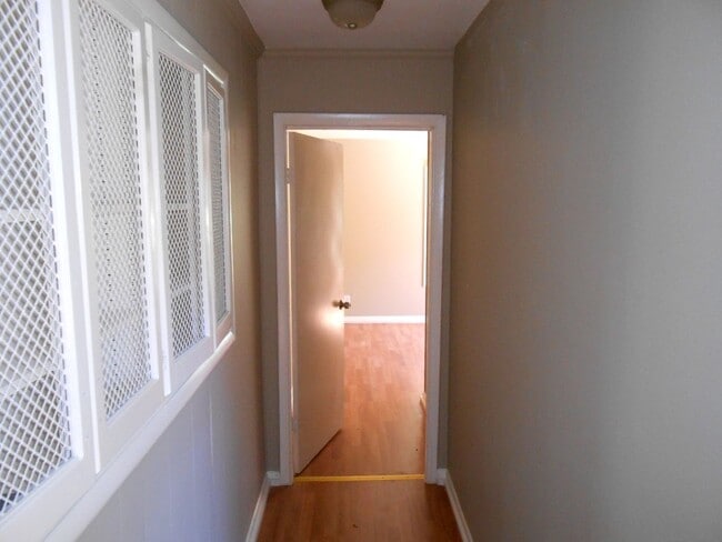 Building Photo - 1311 7th Ave N