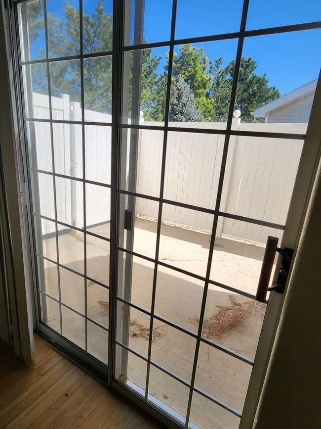 Building Photo - Cozy 3 Bedroom Cedar City Home