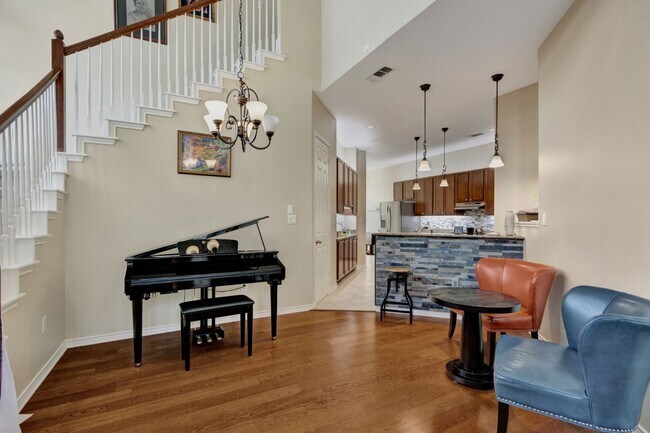 Building Photo - Richardson Townhome