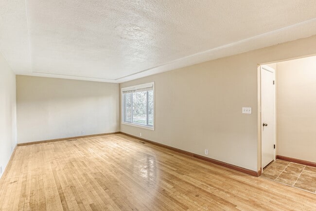 Building Photo - 7010 NE Alberta St