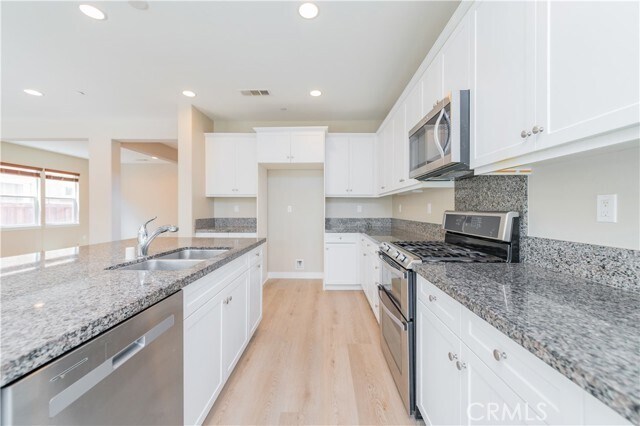 Building Photo - 29419 Moorings Ct