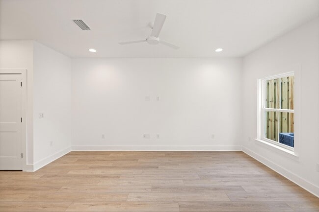 Building Photo - 1605 Beckett Blvd