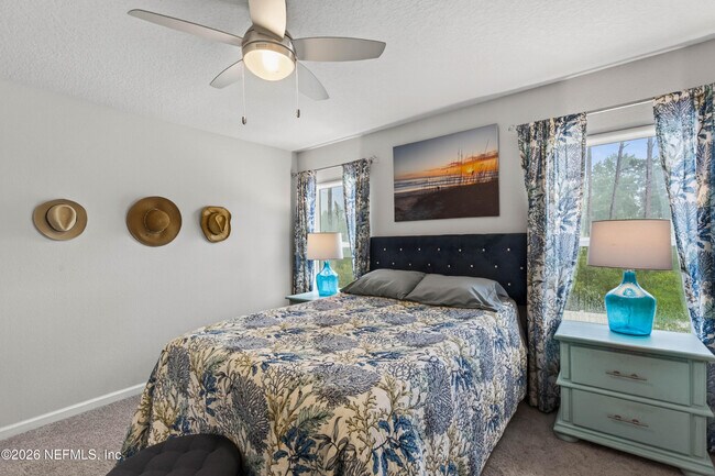 Building Photo - 14532 Macadamia Ln