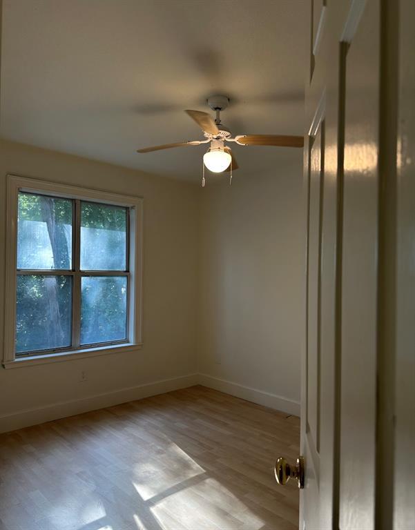 Building Photo - 6002 Shadow Valley Cove