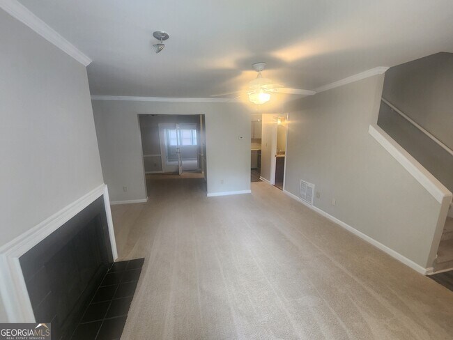 Building Photo - 3761 Windsor Cir