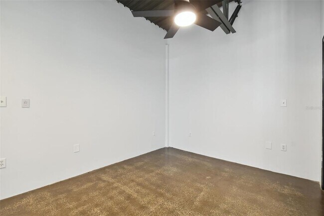 Building Photo - 217 N 12th St